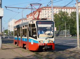 Thumbnail for «Трамвайный вагон модели 71-619 (КТМ-19) на маршруте №38, Шоссе Энтузиастов»