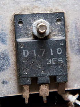 Thumbnail for «D1710, транзистор строчной развёртки»