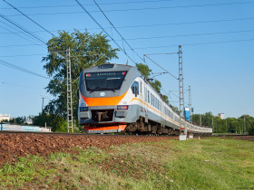 Thumbnail for «Электропоезд ЭП2Д-0041, следующий до станции «Щербинка»»